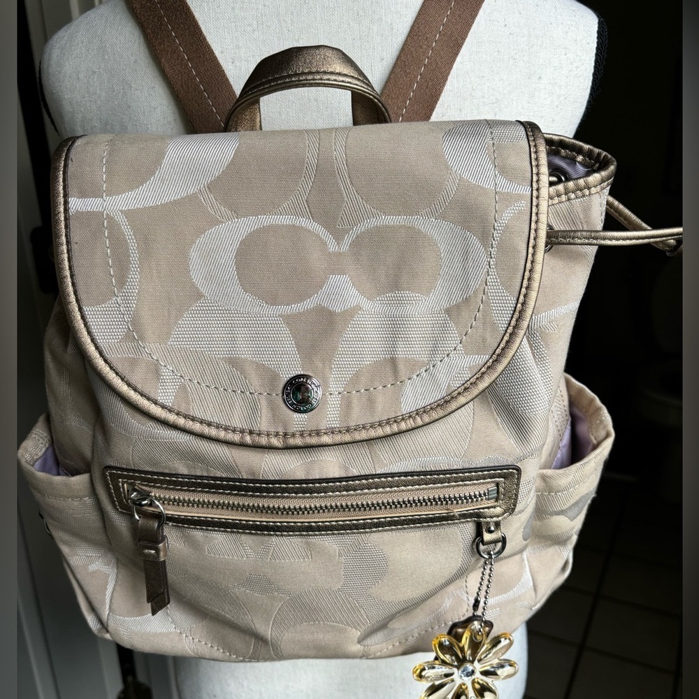 Coach Signature Kyra Daisy Backpack